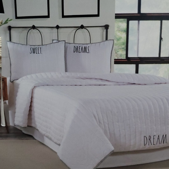 Rae Dunn Bedding Rae Dunn Sweet Dreams Quilt Set Poshmark